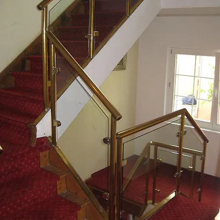 Mariahilf Отель