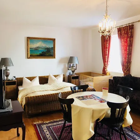 Mariahilf 3* Munich